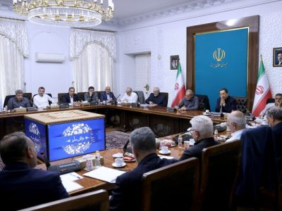 ۷ تصمیم عملیاتی برای تأمین برق صنایع و پایداری تولید مصوب شد